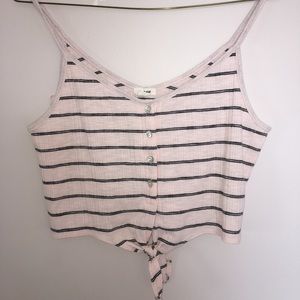 Garage tie front cropped tank